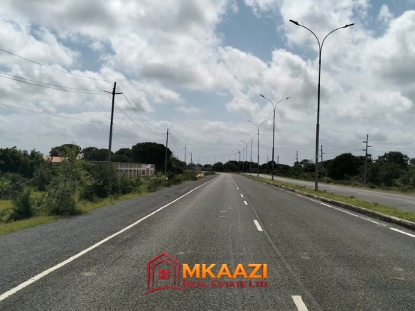 1 Acre for Sale Next to Toyota Kenya, LAPSSET Road, Bora Imani, Lamu