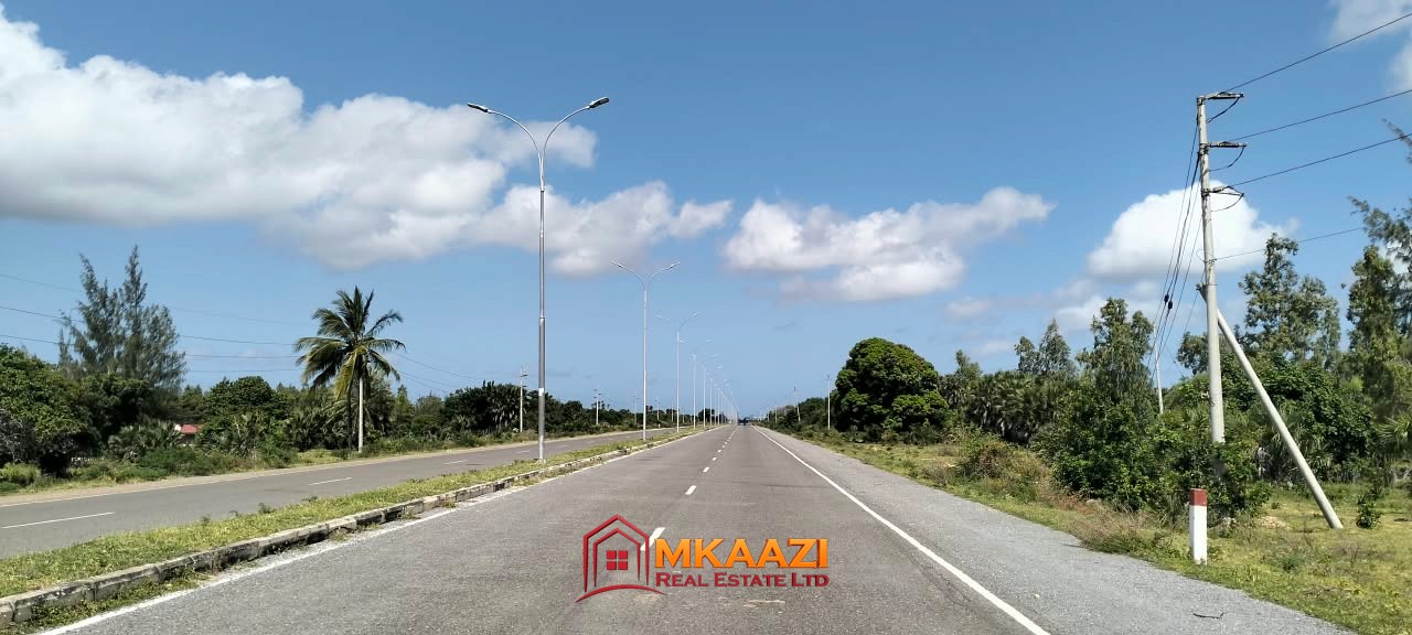 1 Acre Lamu (2) 1 Acre for Sale Next to Toyota Kenya, LAPSSET Road, Bora Imani, Lamu