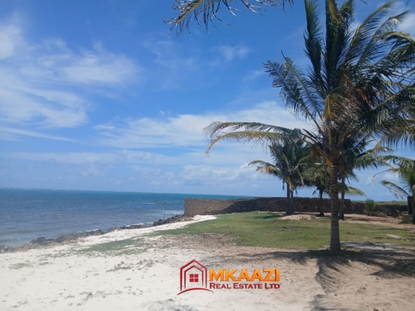 1.125-acre beachfront land for sale in Mayungu