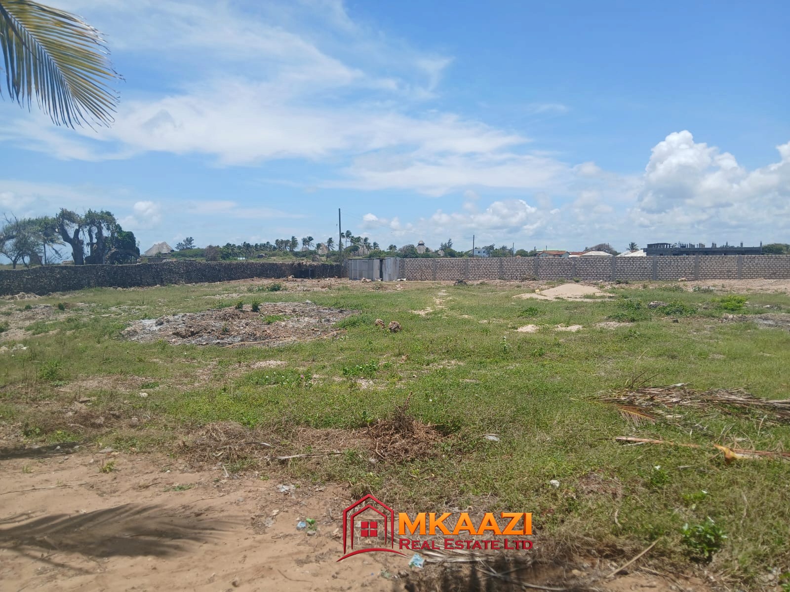 1 Acre Mayungu (7) Prime 1.125-Acre Beachfront Land for Sale in Mayungu – KSh 35 Million