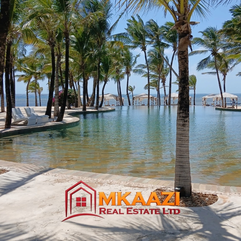 Billionaire beachfront apartment for sale in Malindi with ocean-facing balcony, infinity pool and private beach access