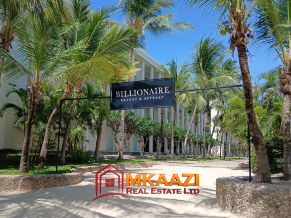 Billionaire beachfront apartment for sale in Malindi with ocean-facing balcony, infinity pool and private beach access