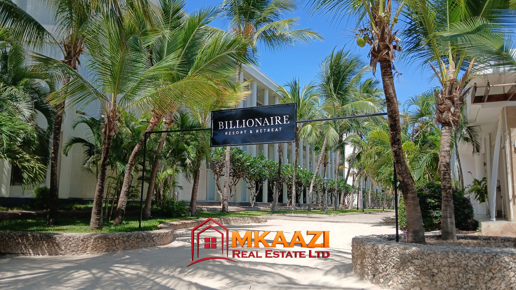20260930_101430 Billionaire beachfront apartment for sale in Malindi with ocean-facing balcony, infinity pool and private beach access
