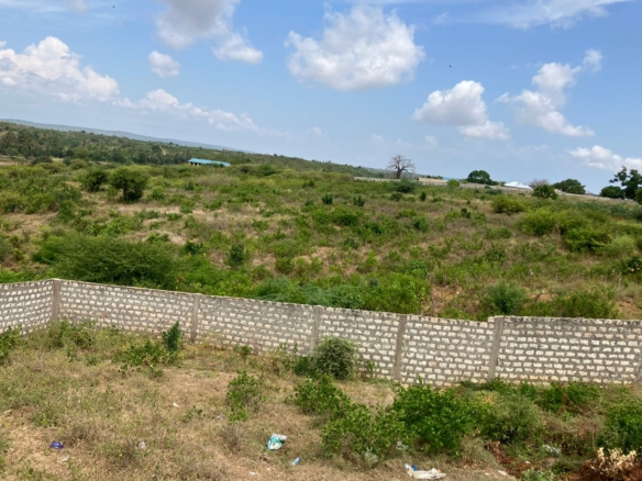 Prime 25-Acre Riverfront Property for Sale in Malindi – KSh 3.5M/Acre