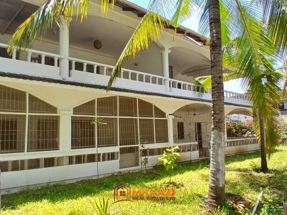 2-bedroom beachfront apartment for rent at Kiwi Beach, Malindi