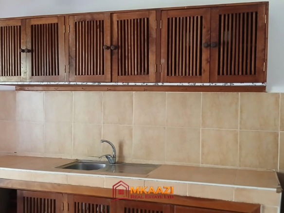 Beautiful 2-Bedroom Beachfront Apartment for Rent at Kiwi Beach, Malindi – KSh 50,000 per Month