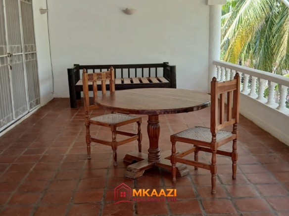 Beautiful 2-Bedroom Beachfront Apartment for Rent at Kiwi Beach, Malindi – KSh 50,000 per Month