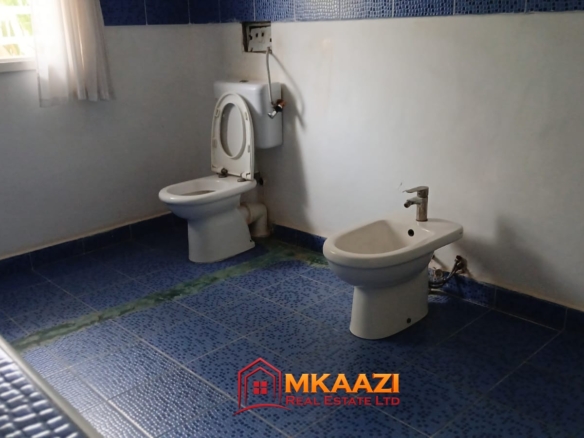 Beautiful 3-Bedroom Furnished Apartment for Sale at Green Malindi Luxury Apartments – KSh 17 Million