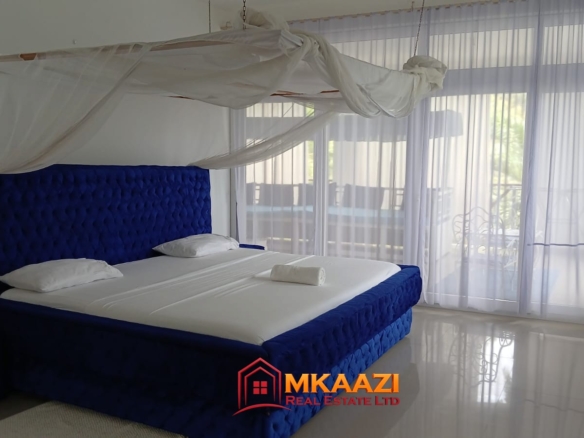 Three-bedroom apartment with ensuite bedrooms and built-in cabinets in Malind