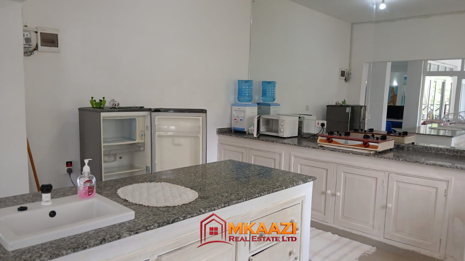 Beautiful 3-Bedroom Furnished Apartment for Sale at Green Malindi Luxury Apartments – KSh 17 Million