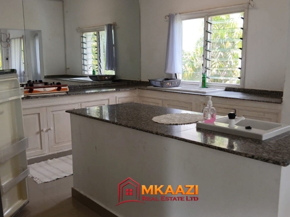 Beautiful 3-Bedroom Furnished Apartment for Sale at Green Malindi Luxury Apartments – KSh 17 Million
