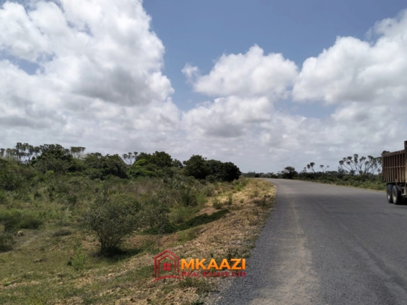 50-acre parcel for sale in Magogoni, Hindi Ward, Lamu West, with LAPSSET corridor frontage.