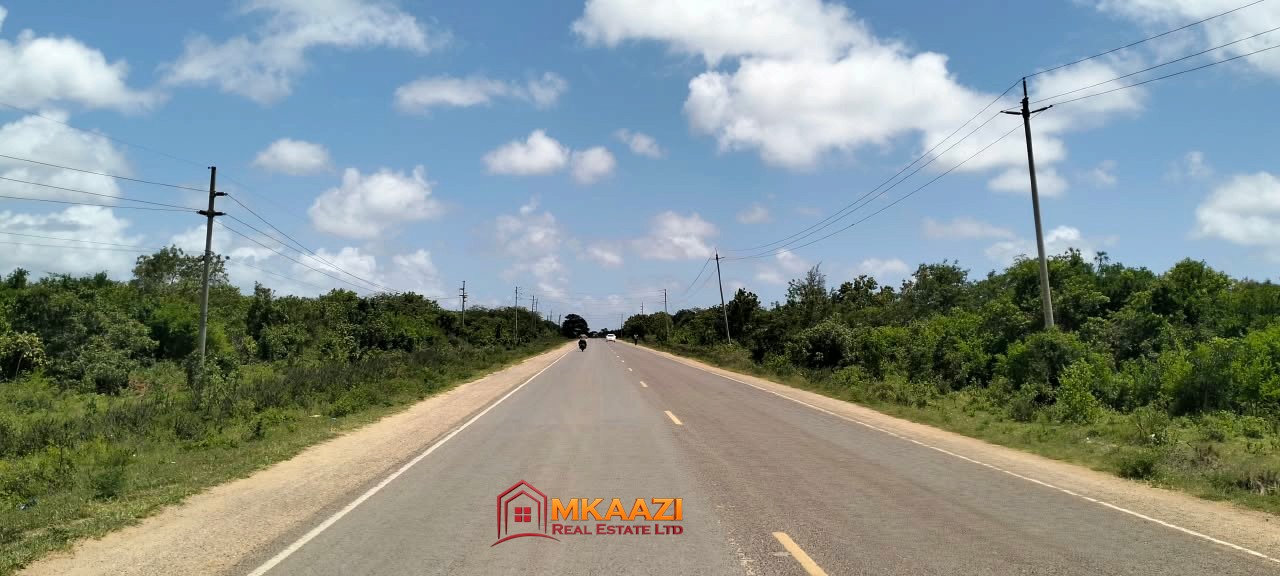 25 Acres of Freehold Land for Sale in Hindi, Lamu County – Lamu Road Frontage, KSh 9 Million per Acre