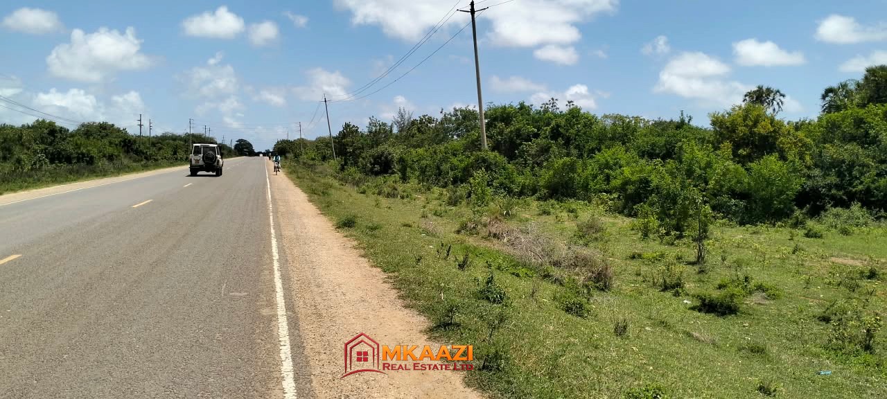 25 Acres of Freehold Land for Sale in Hindi, Lamu County – Lamu Road Frontage, KSh 9 Million per Acre
