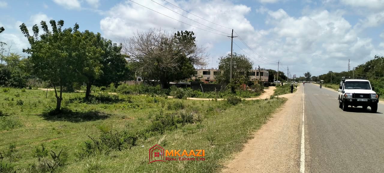 25 Acres of Freehold Land for Sale in Hindi, Lamu County – Lamu Road Frontage, KSh 9 Million per Acre