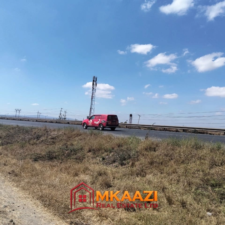 27-acre land for sale in Athi River, Mombasa Road with wide frontage along Mombasa Road