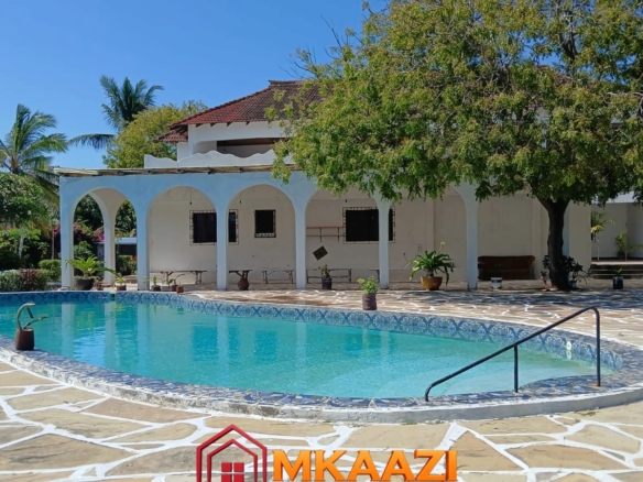 Furnished rental house near Papa Remo Beach in Watamu