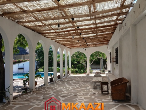 Fully Furnished 6-Bedroom Furnished House for Rent in Watamu – KSh 165,000 per Month