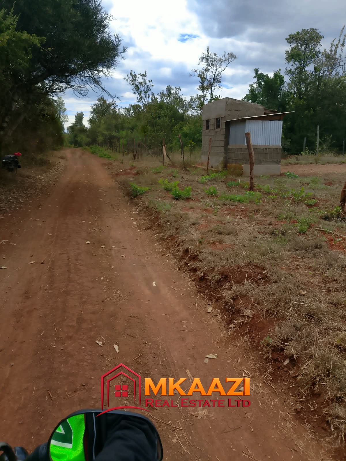 0.25 Acre land for sale redsoil in EMbu, Gachoka