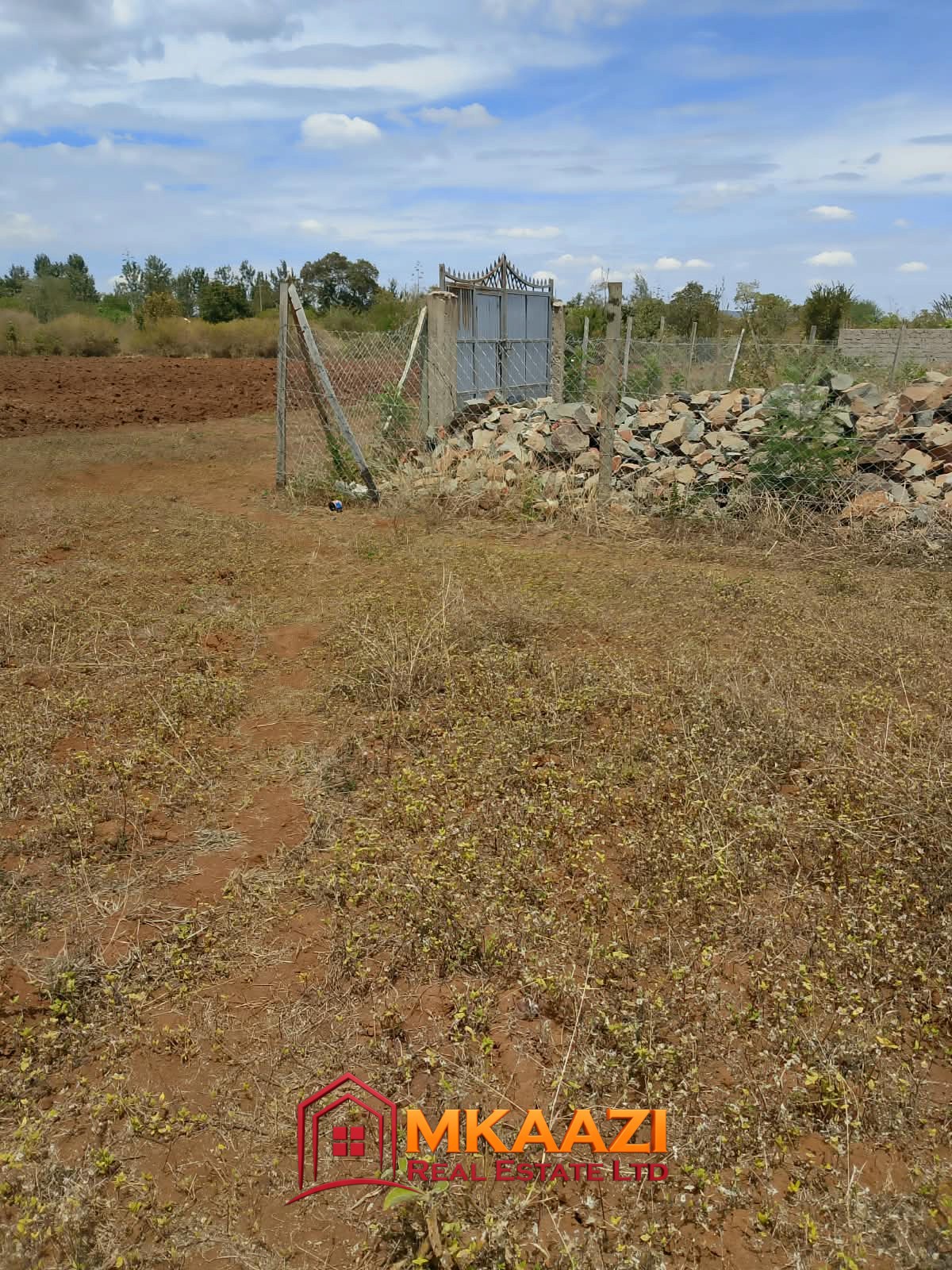 Commercial Quarter-Acre Plot for Sale in Gachoka, Embu – KSh 650,000