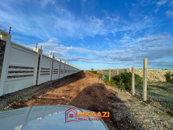 Prime Quarter-Acre Plot for Sale in Mayungu, Malindi – 250m from the Beach | KSh 7.5M