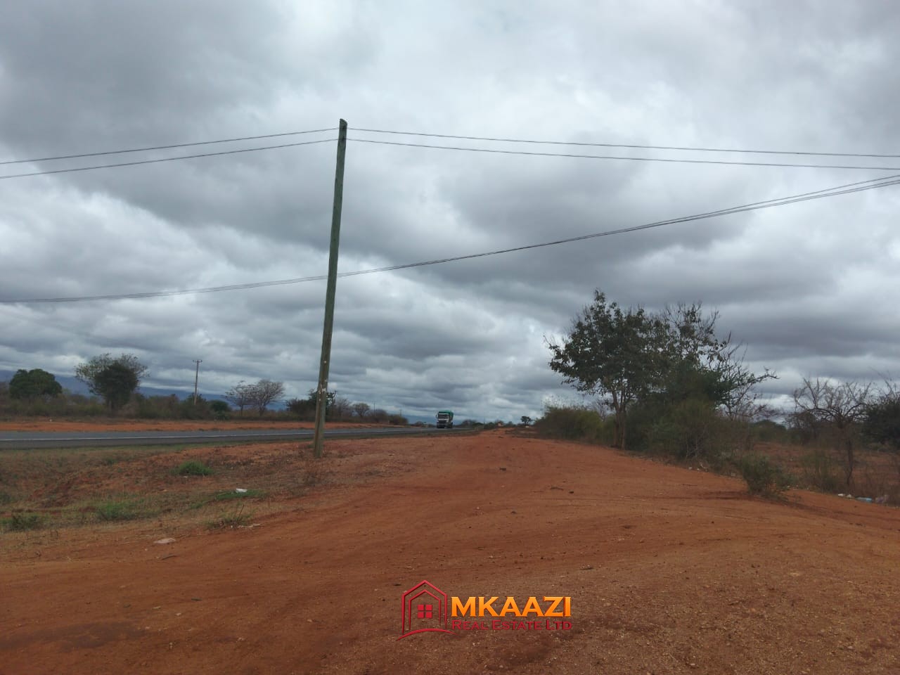 7 Acres of Land for Sale in Ivingoni, Mtito Andei – KSh 2.5M Per Acre