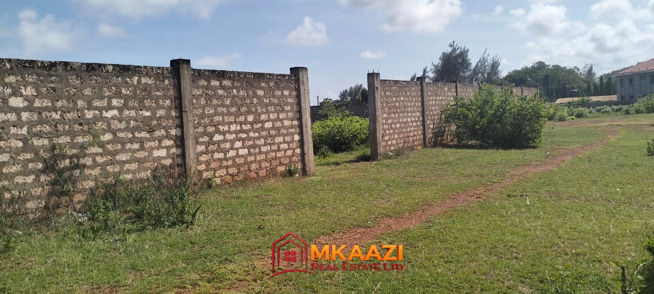 Near SilverSand Plot (5) Residential plot for sale near Silversands Beach, Malindi with boundary wall, freehold titles, power and water on site