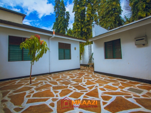 Beautiful Fully Furnished 3-Bedroom House for Sale in Silver Sands Road, Malindi – KSh 16 Million