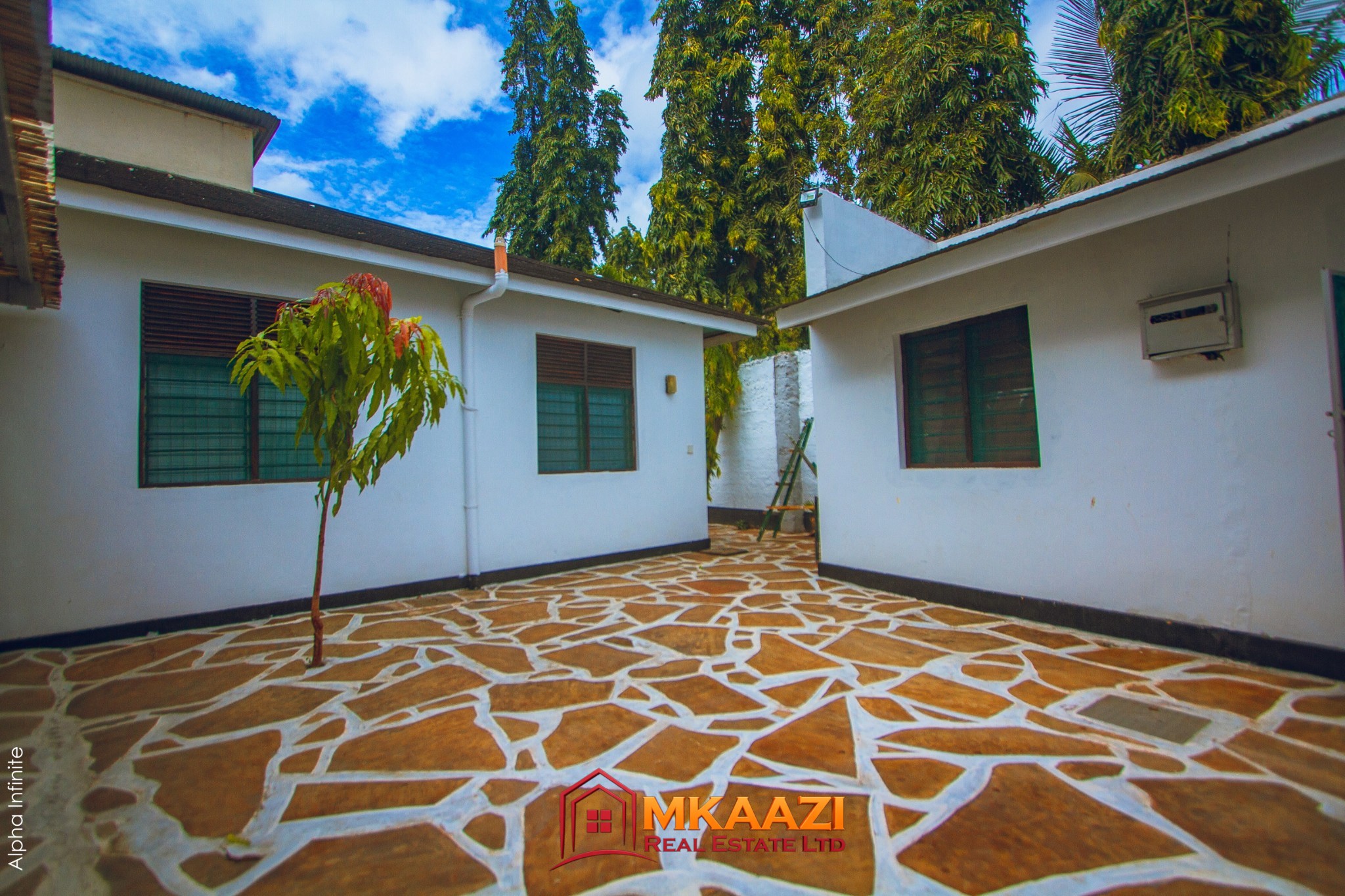 PRIM8761 Beautiful Fully Furnished 3-Bedroom House for Sale in Silver Sands Road, Malindi – KSh 16 Million