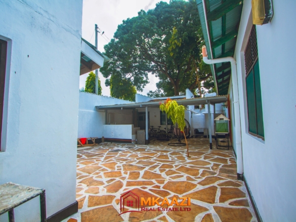 Beautiful Fully Furnished 3-Bedroom House for Sale in Silver Sands Road, Malindi – KSh 16 Million