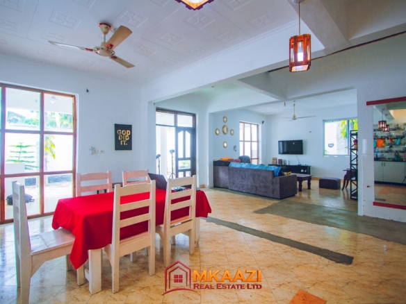 Beautiful Fully Furnished 3-Bedroom House for Sale in Silver Sands Road, Malindi – KSh 16 Million