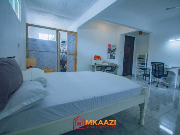 Beautiful Fully Furnished 3-Bedroom House for Sale in Silver Sands Road, Malindi – KSh 16 Million