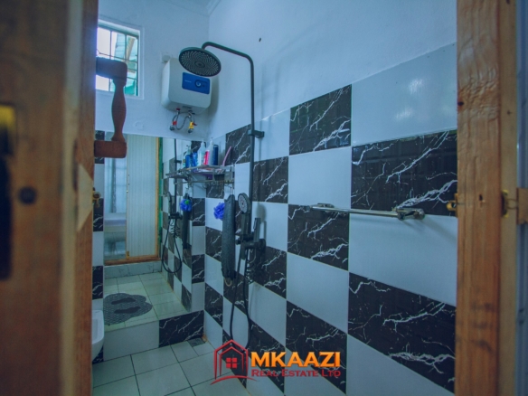 Beautiful Fully Furnished 3-Bedroom House for Sale in Silver Sands Road, Malindi – KSh 16 Million