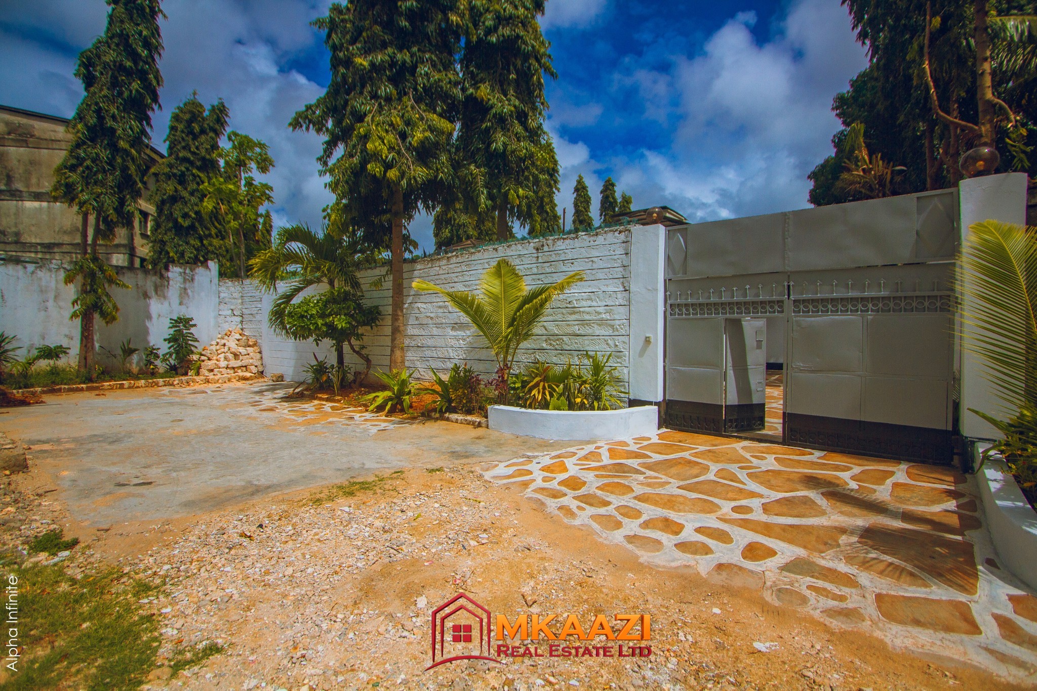 PRIM8879 Beautiful Fully Furnished 3-Bedroom House for Sale in Silver Sands Road, Malindi – KSh 16 Million