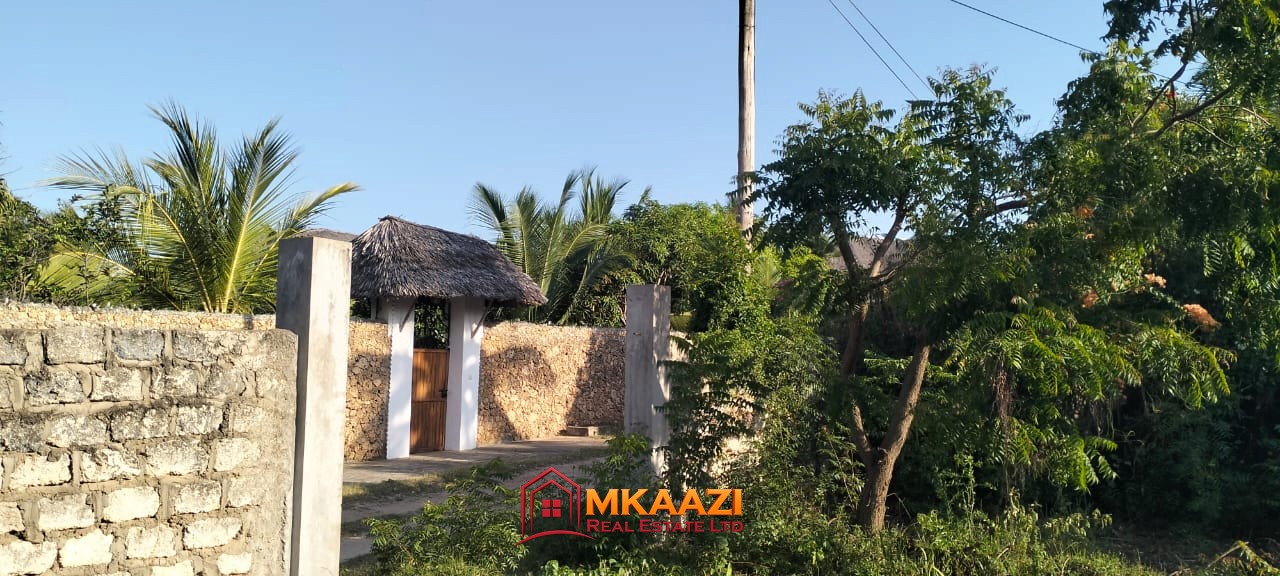 Quater Acre (2) Prime Quarter-Acre Plot for Sale in Watamu, Kilifi North – KSh 5.5 Million