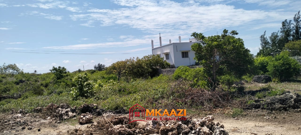 Quater Acre Kanani (1) Prime ¼ Acre Land for Sale off Kanani Road, Watamu – KSh 3.5 Million