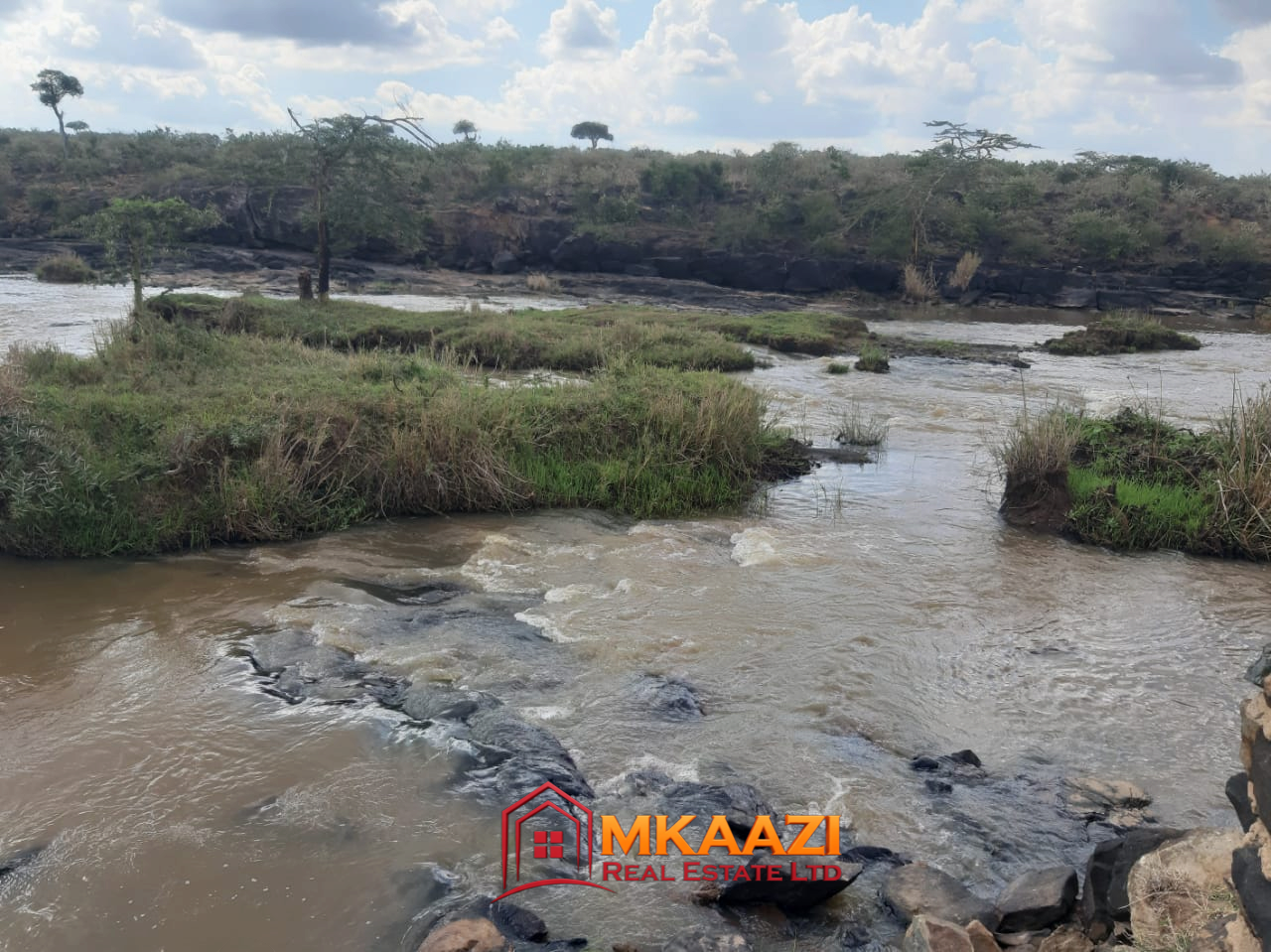 Ranch on Rover ewaso nyiro for sale in Laikipia, Rumuruti
