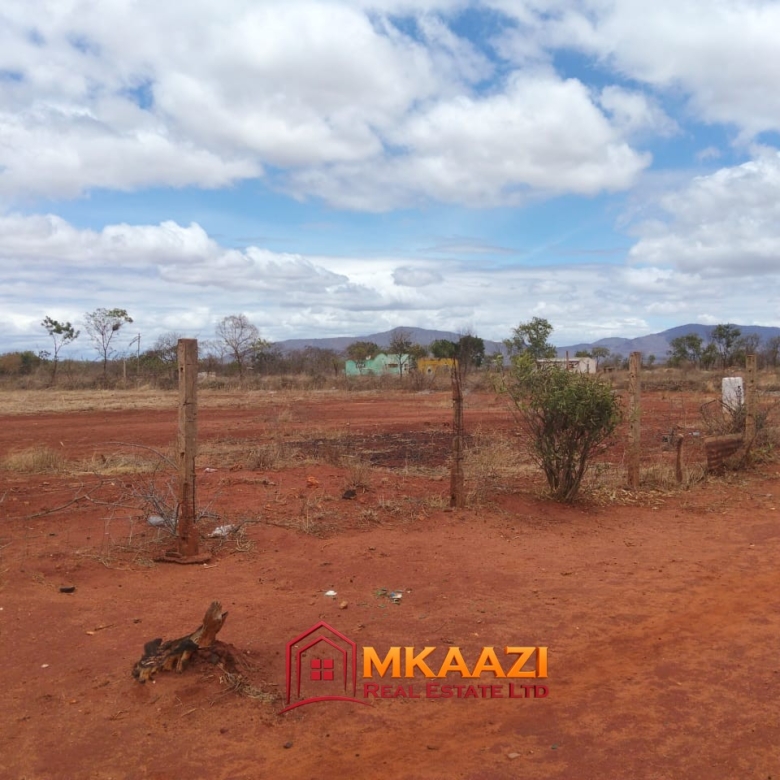 Commercial land for sale in Ndii along the Mombasa Road area