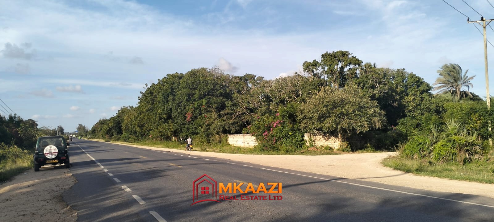 Watamu Kizingo (4) Quarter-Acre Plot for Sale in Kizingo, Watamu – On Tarmac | KES 3M