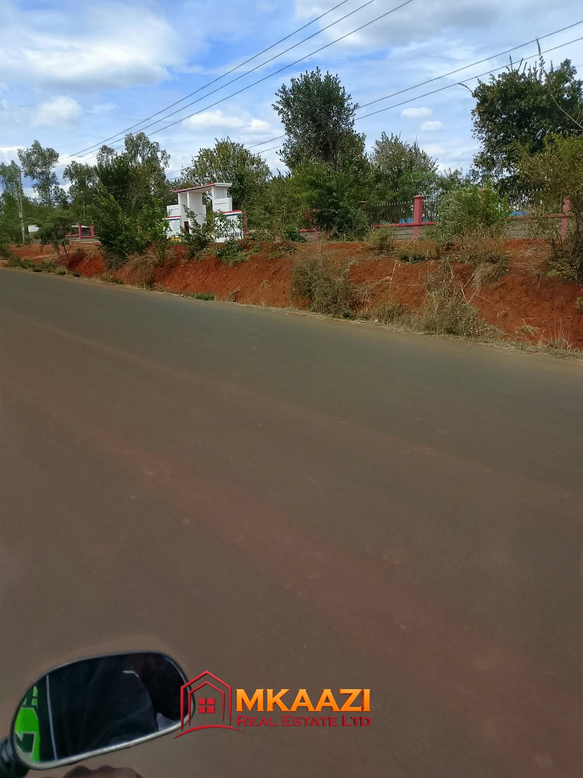 4.5-acre property bordering St Mary Girls School in Gachoka